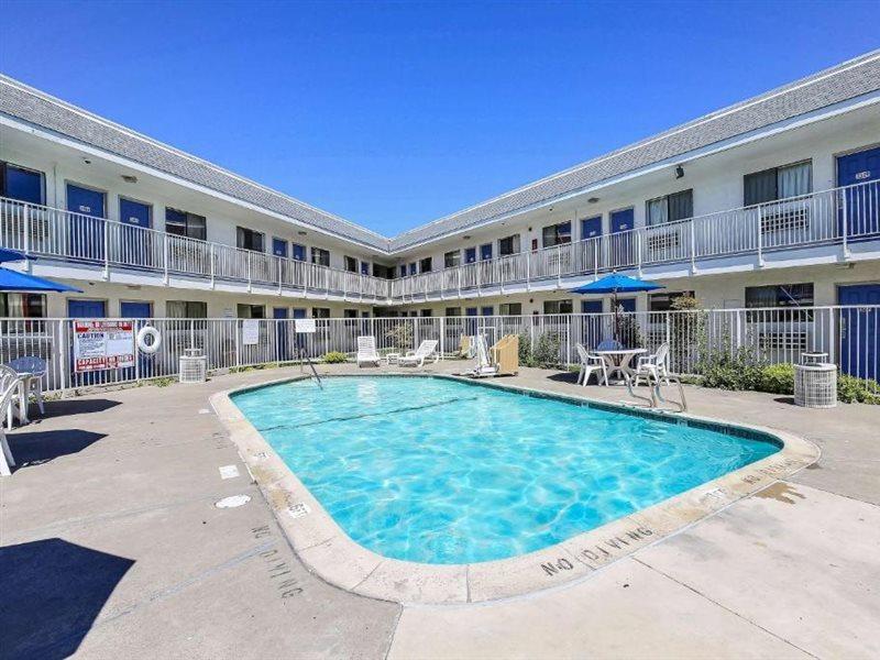 Motel 6-Oakland, Ca - Airport Exterior foto