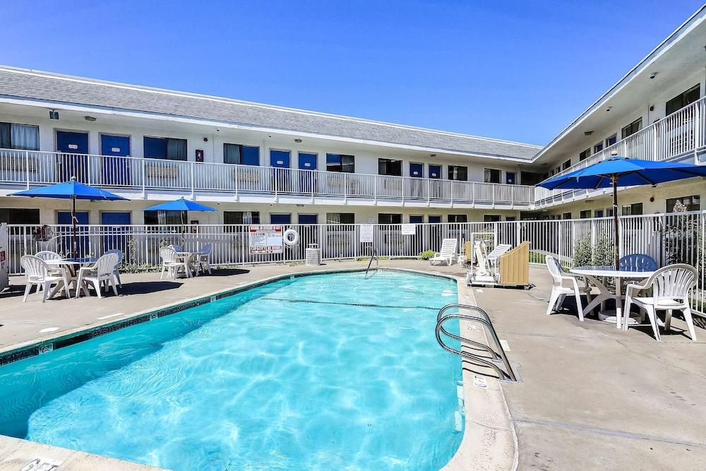 Motel 6-Oakland, Ca - Airport Exterior foto