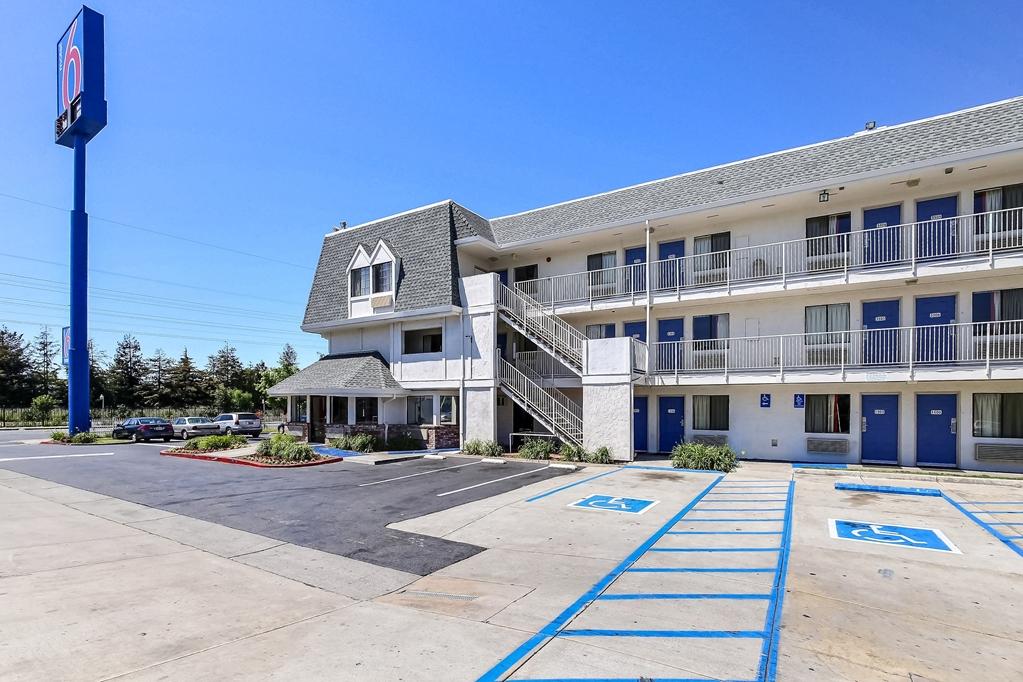 Motel 6-Oakland, Ca - Airport Exterior foto