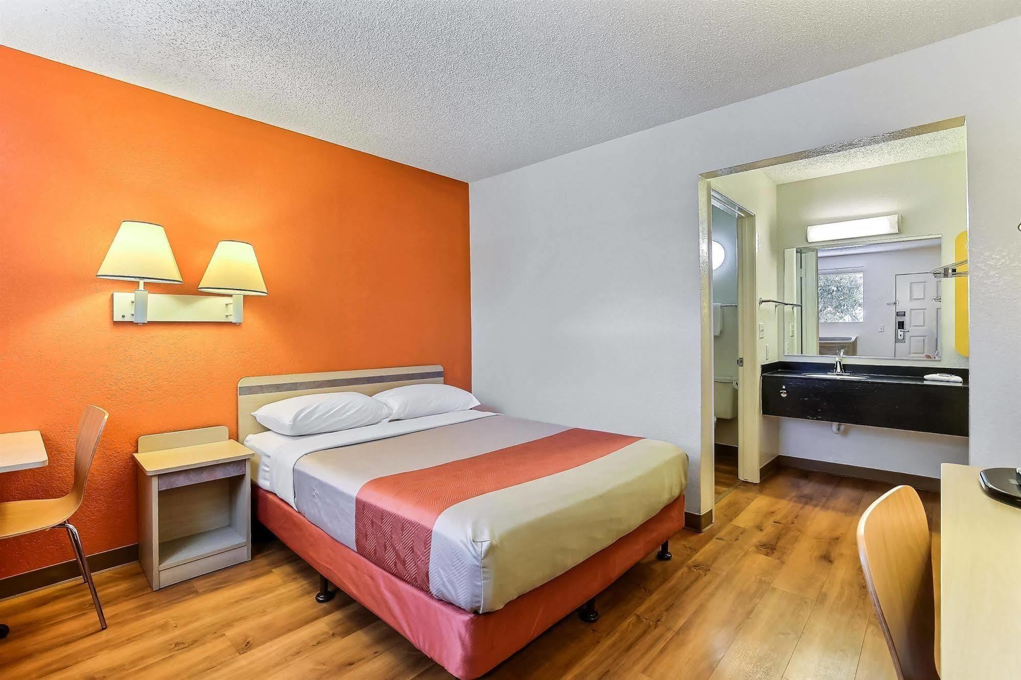Motel 6-Oakland, Ca - Airport Exterior foto